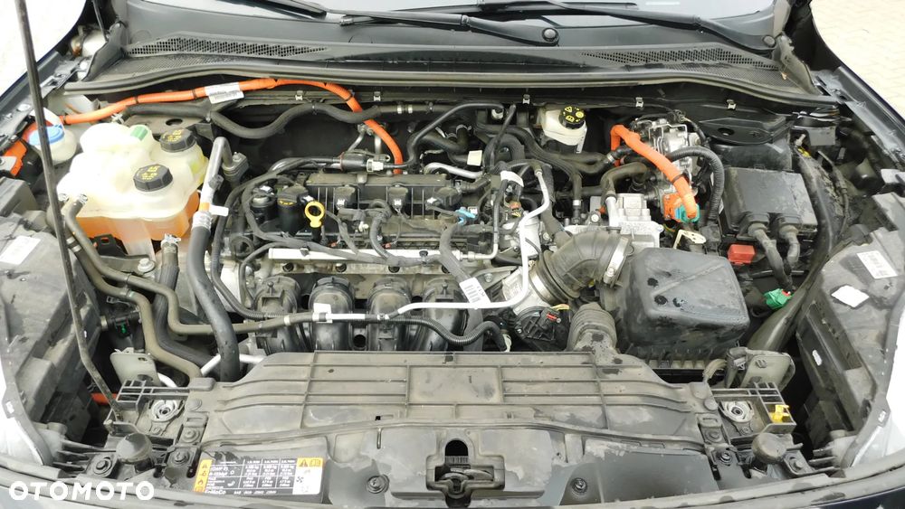 Ford Kuga ver-2-5-duratec-phev-st--line-x - 36