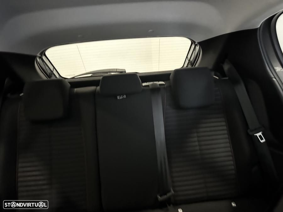 Peugeot 208 1.2 PureTech Active Pack - 29