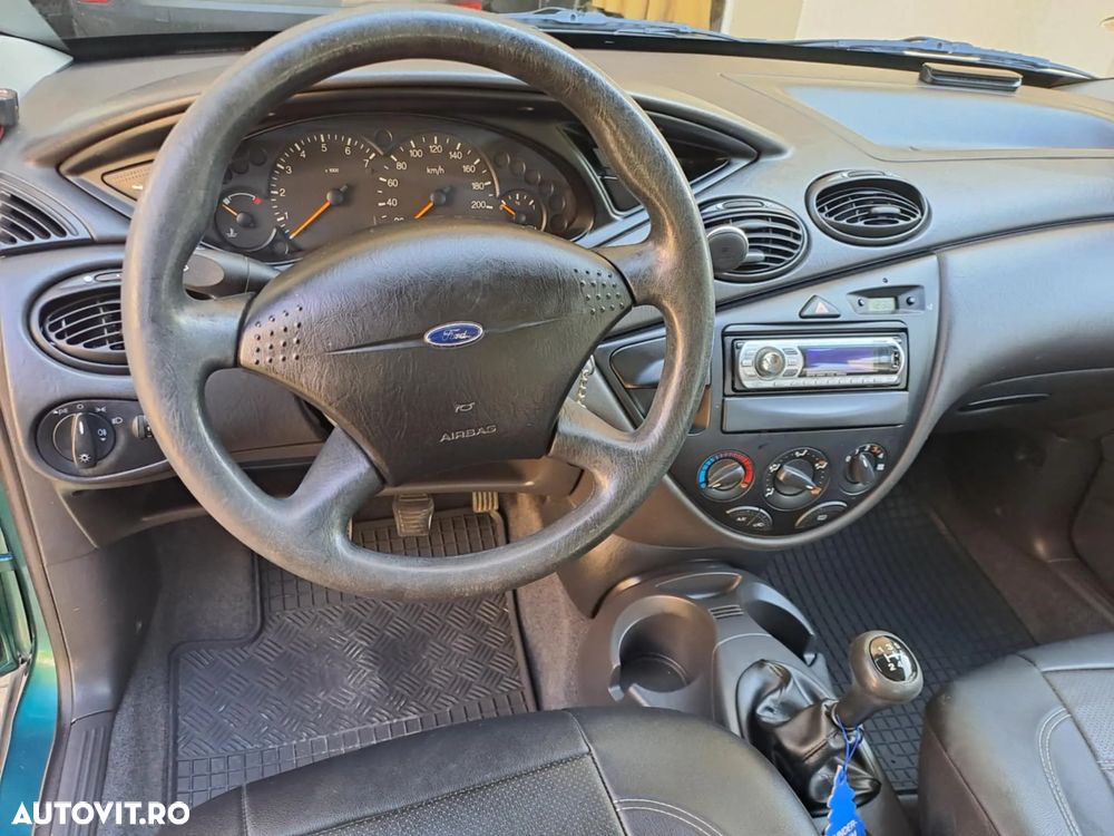 Ford Focus - 5