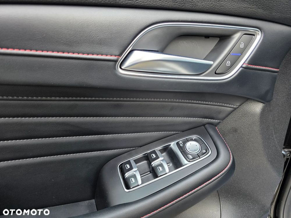 MG HS 1.5 T-GDI Exclusive DCT - 7