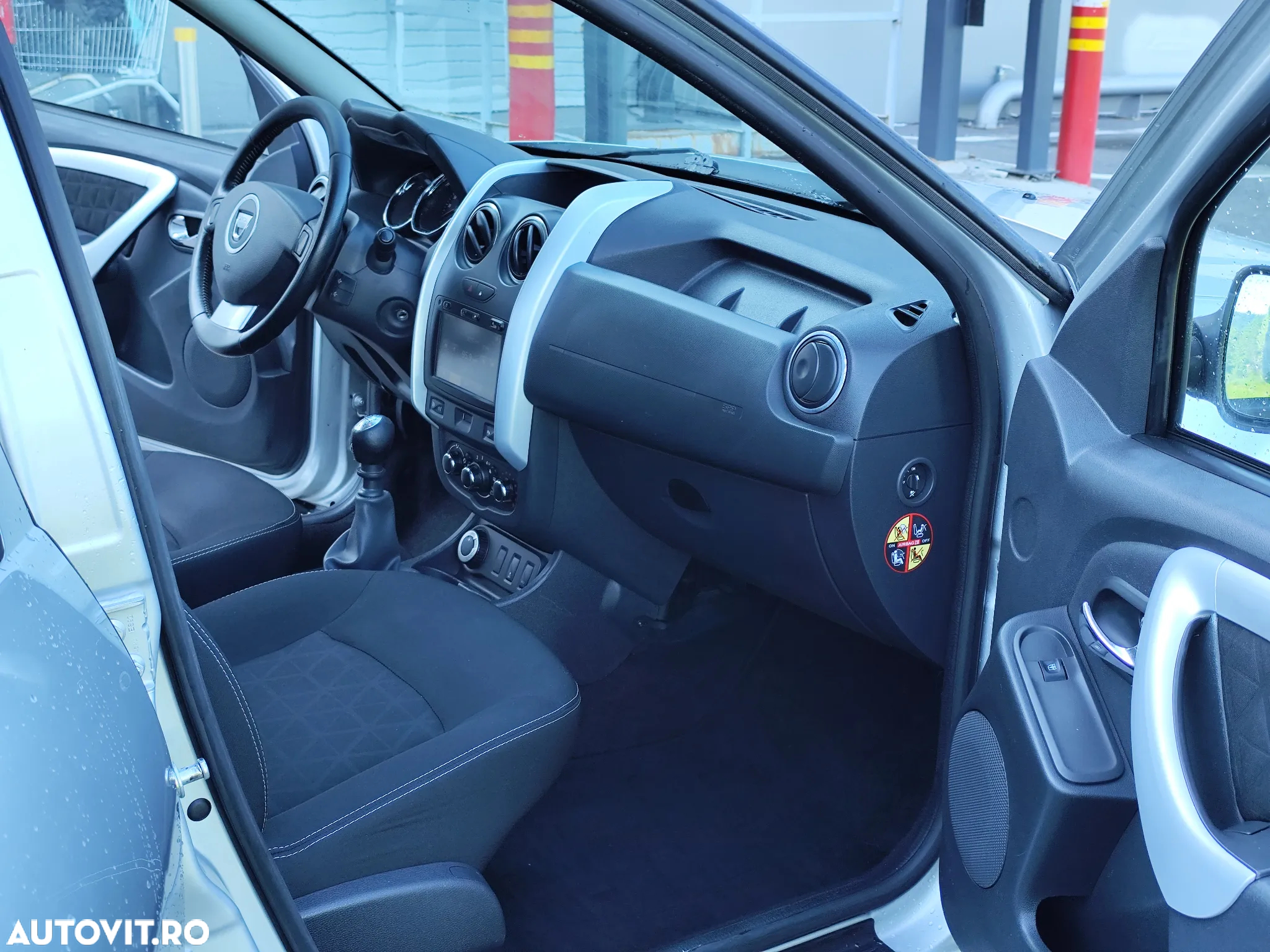 Dacia Duster dCi 110 FAP 4x4 Prestige - 6