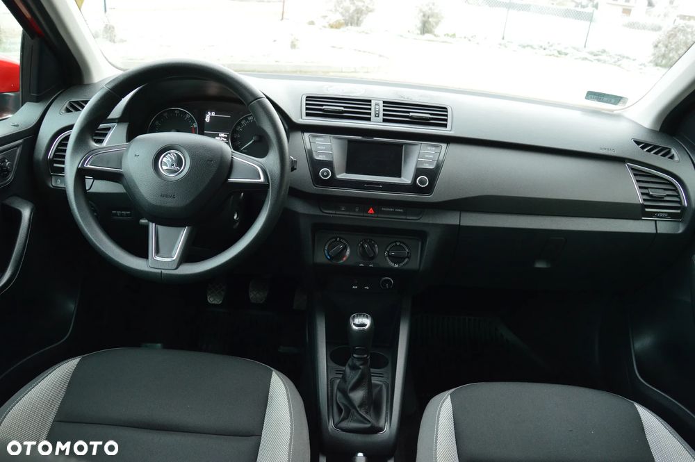 Skoda Fabia - 18