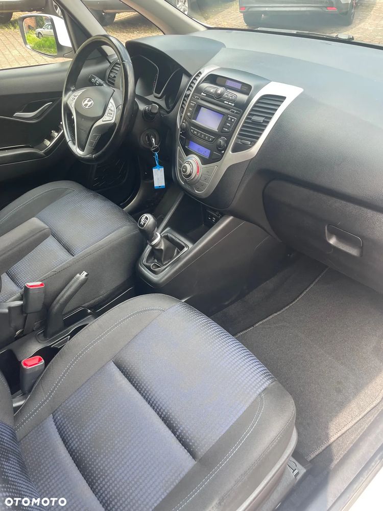Hyundai ix20 1.4 blue - 12