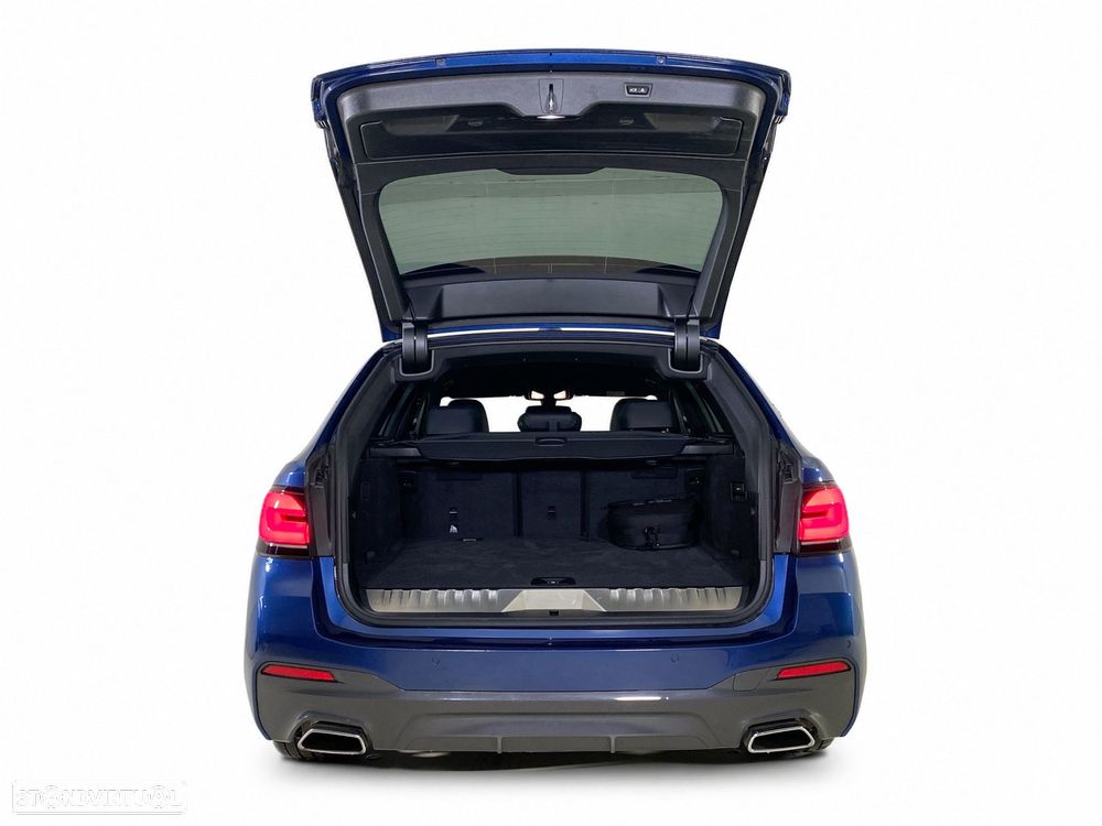 BMW 520 e Pack M - 8