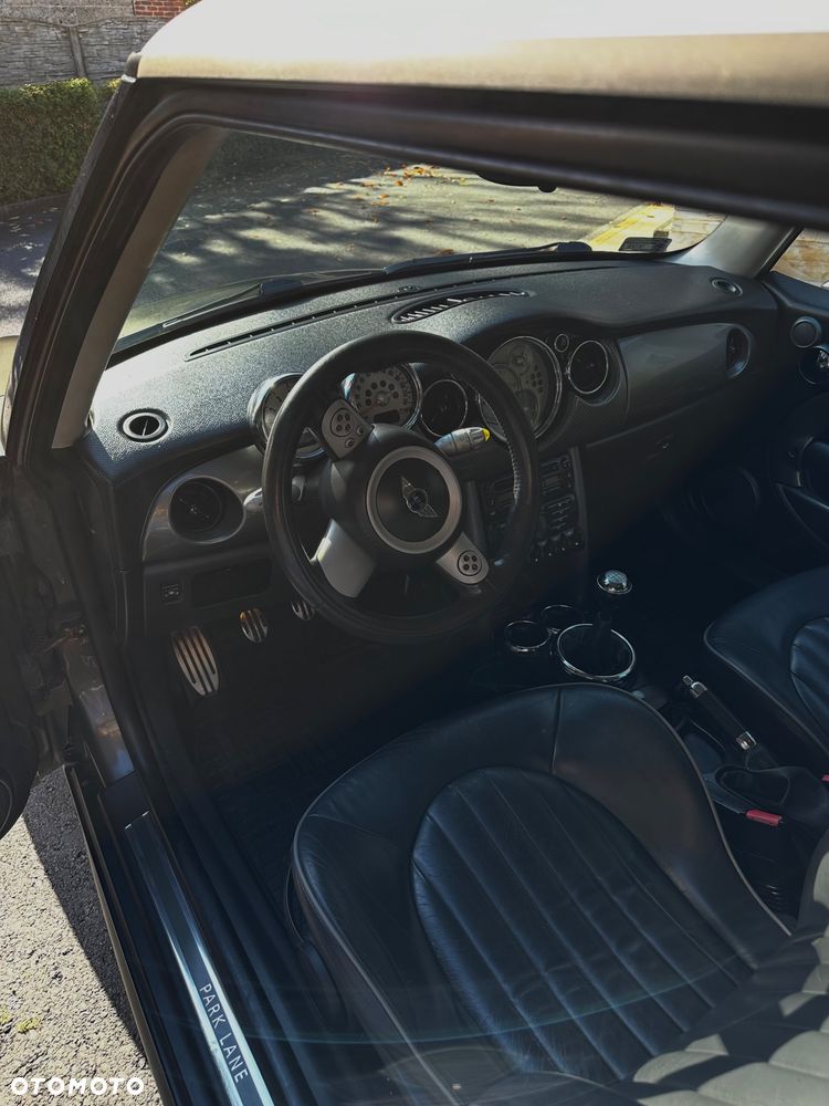 MINI Cooper S Standard - 6
