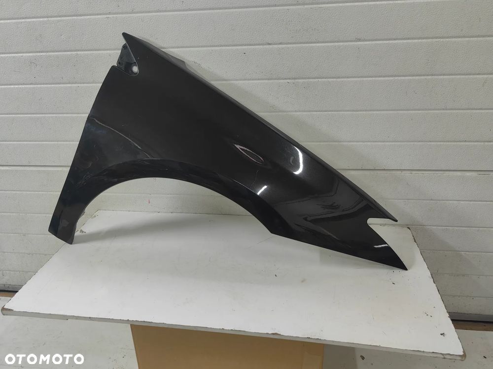 Błotnik przedni prawy Renault Laguna III - 1