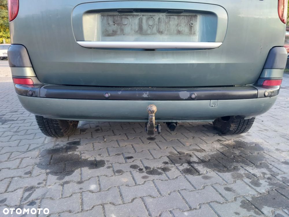 Citroen C8 Peugeot 807 silnik kompletny 2.0 16v Benzyna EW10A RFJ 103 kW 140 KM kolektor przepustnica cewka pompa alternator sprężarka skrzynia biegów AUTOMAT drzwi klapa maska zderzak lusterko listwa przesuwne boczne klamka zamek rolka mikrostyk blenda pas konsola schowek boczek drzwi fotel obrotowy fotele podsufitka panel sterownik wyświetlacz moduł szyba poduszka kierownica manetki zwijak radio mechanizm wydech tłumik mcperson zacisk hamulcowy lampa felga R16 hak holowniczy odpinany zbiorniczek rura przewód dekory drewno wyświetlacz NA CZĘŚCI WSZYSTKIE CZĘŚCI - 11