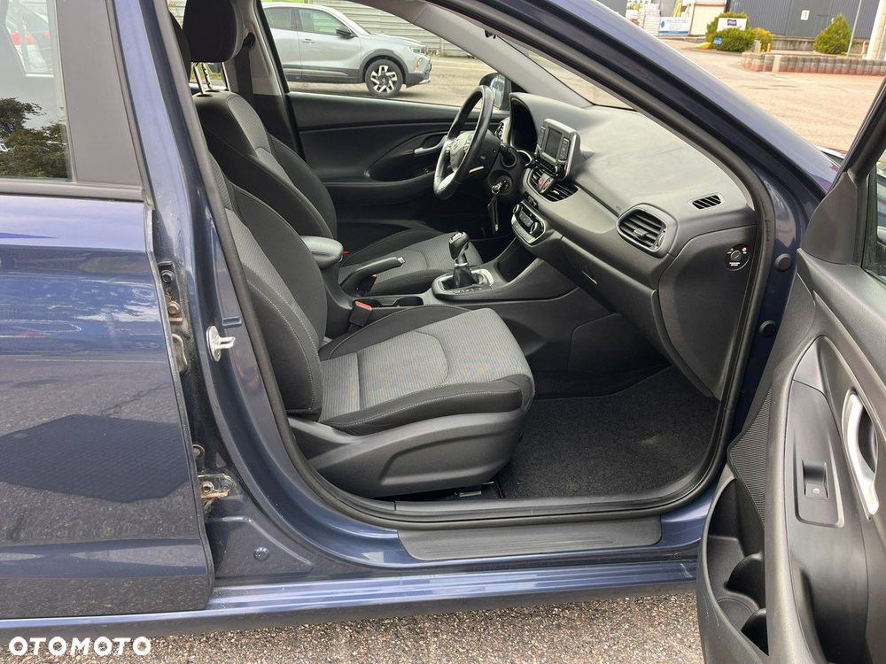 Hyundai i30 1.6 CRDi BlueDrive Go - 12