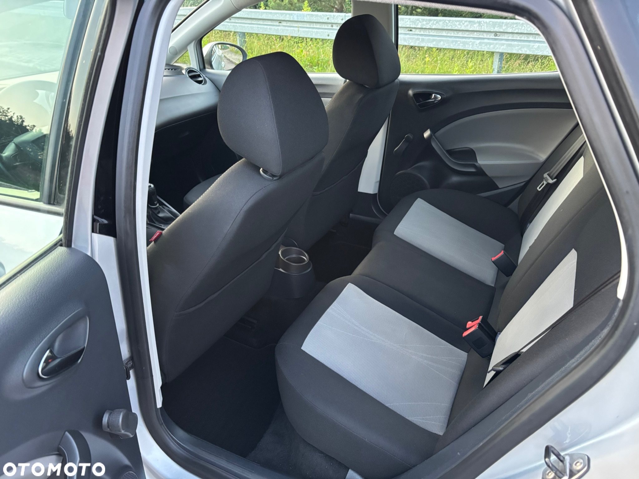 Seat Ibiza 1.4 16V Passion - 6