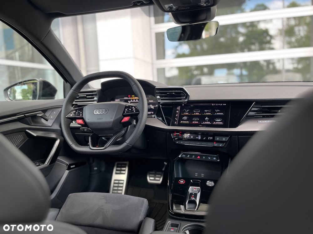 Audi RS3 Sportback - 27
