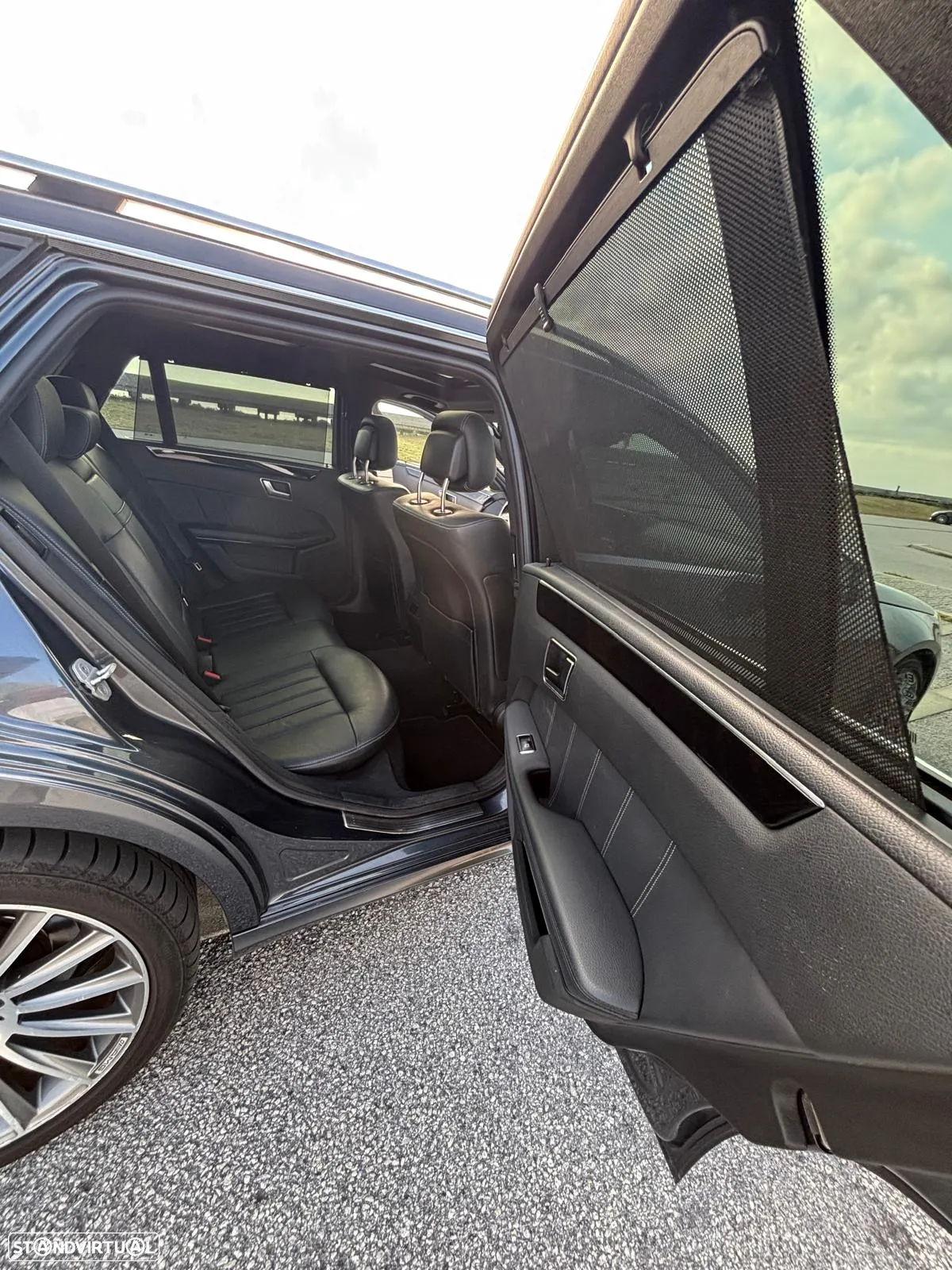 Mercedes-Benz E 300 Bluetec Hybrid Avantgarde - 14