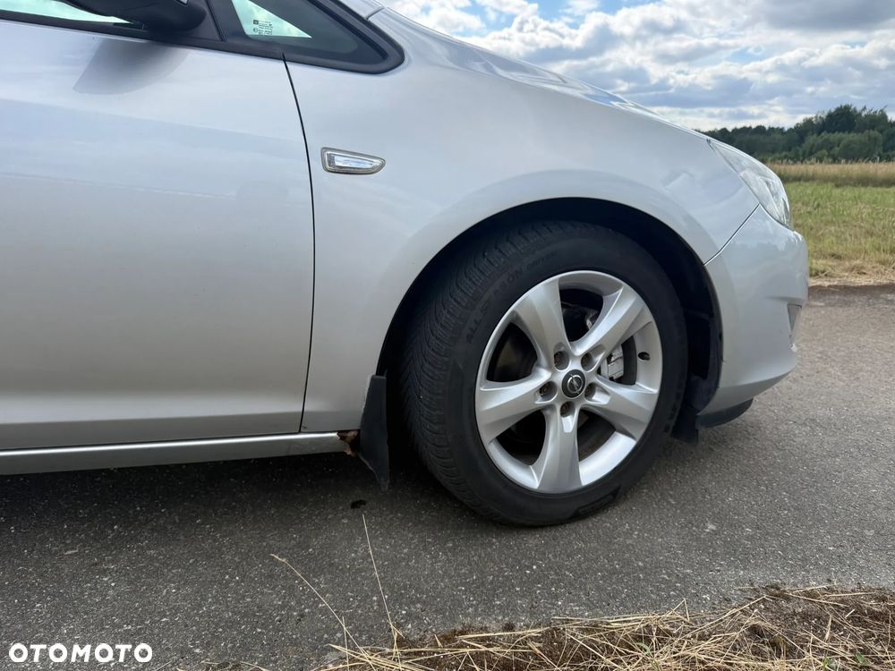 Opel Astra 1.7 CDTI - 8
