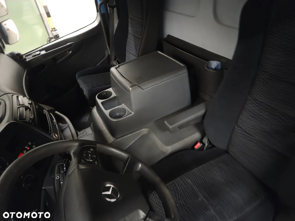 Mercedes-Benz atego 1518 - 22