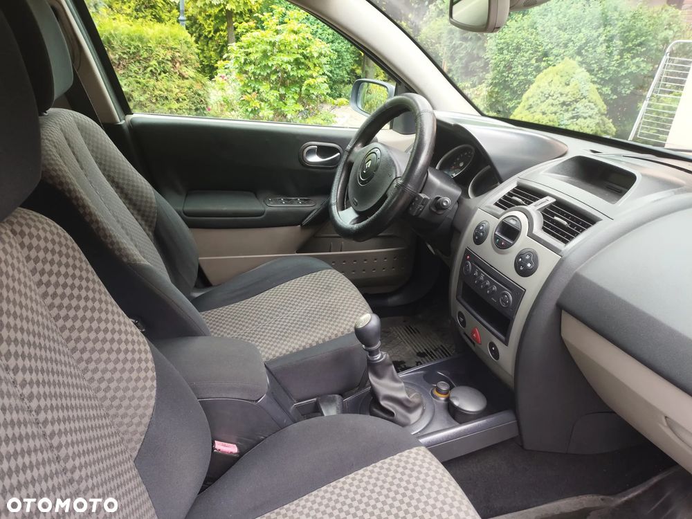 Renault Megane 1.9 dCi Luxe Dynamique - 10