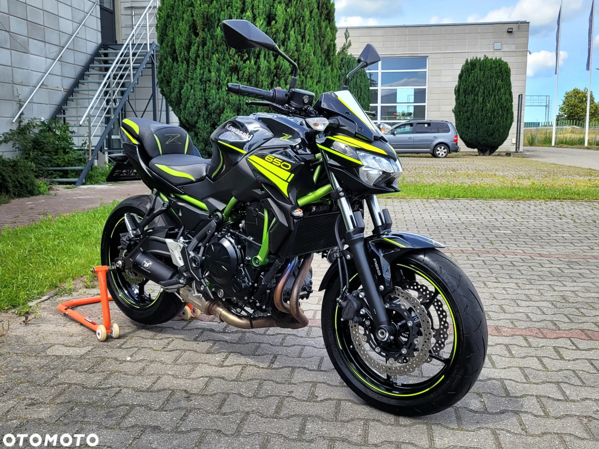Kawasaki Z 650 - 10