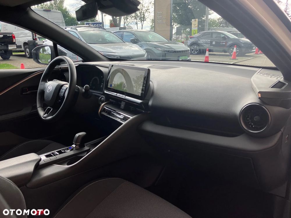 Toyota C-HR 2.0 PHEV Dynamic Force Executive - 19