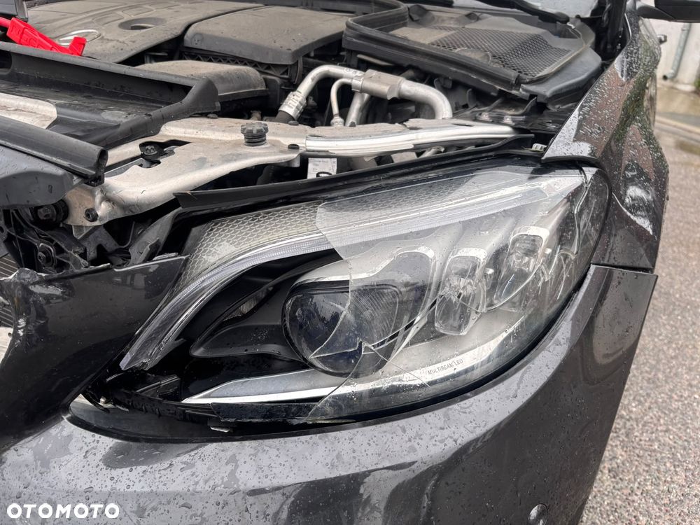 Mercedes-Benz Klasa C 2021