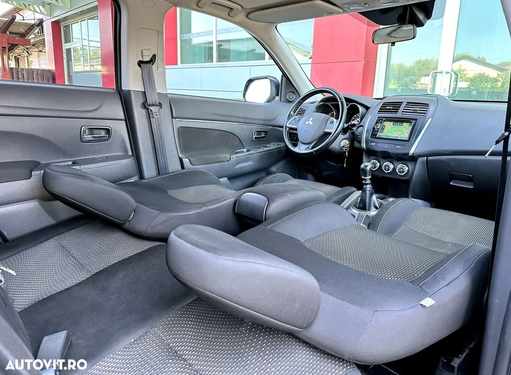 Mitsubishi ASX - 11