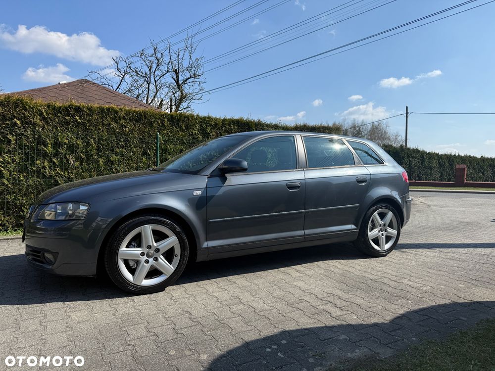 Audi A3 Sportback - 4