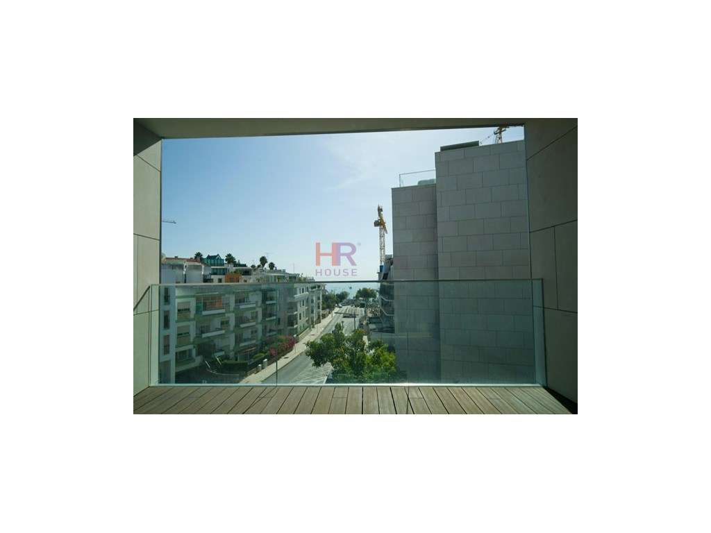 Apartamento T1 renovado com garagem privativa em Cascais. - Grande imagem: 4/18