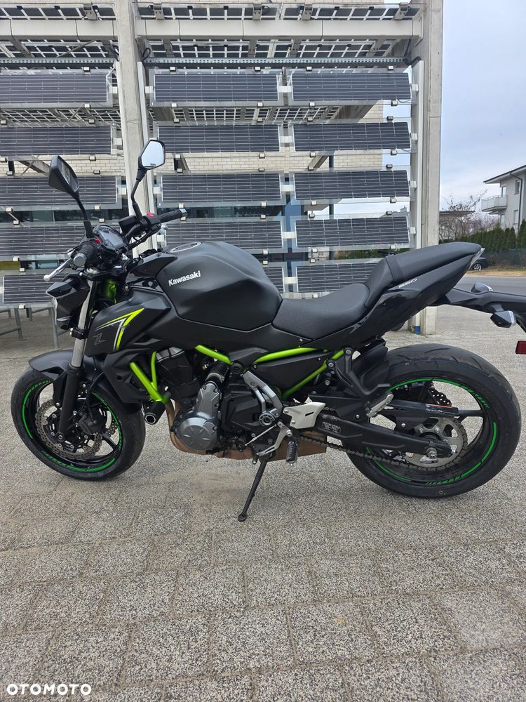 Kawasaki Z 650 - 7