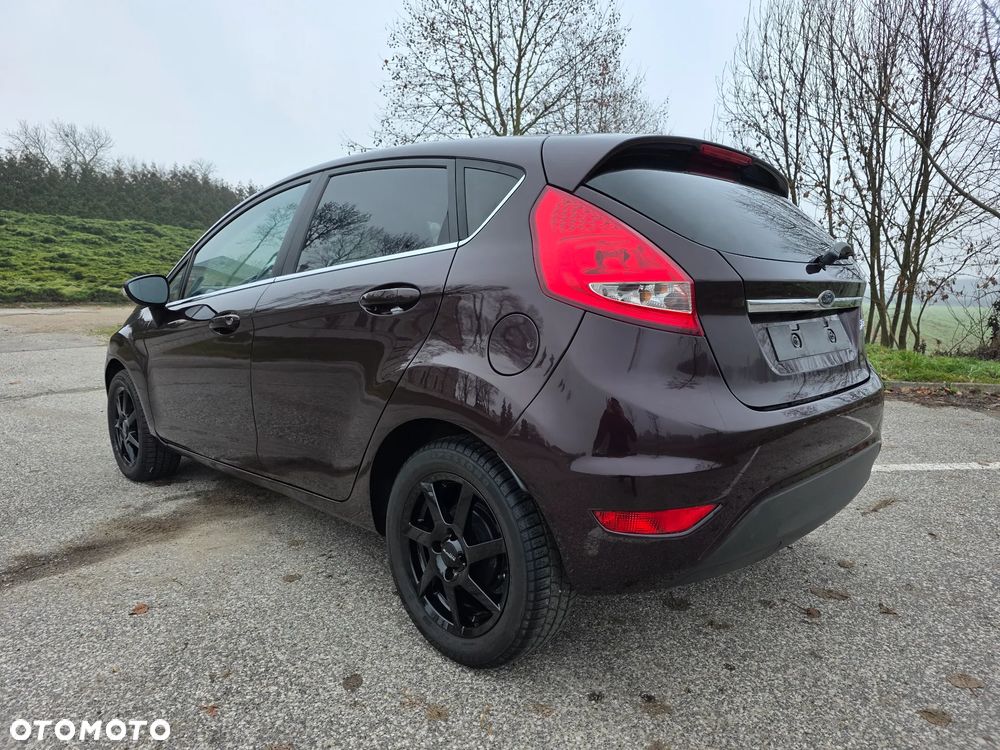 Ford Fiesta 1.4 Titanium EU5 - 5