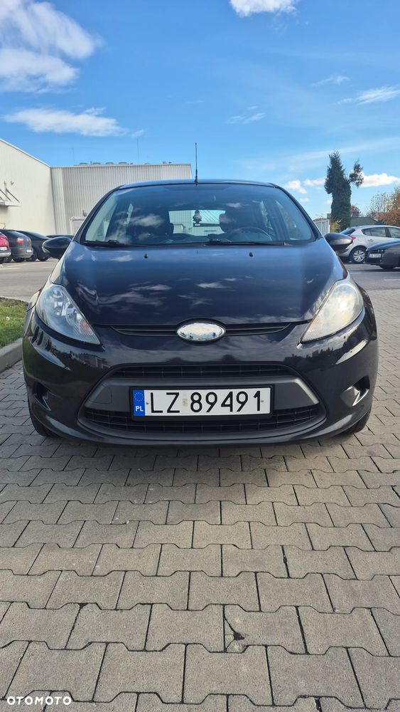Ford Fiesta - 9