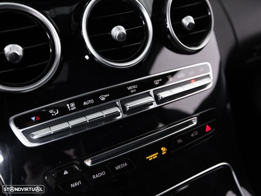 Mercedes-Benz C 350 e - 21