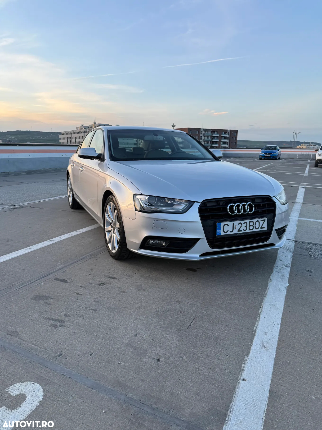 Audi A4 Avant 1.8 TFSI Ambiente - 14
