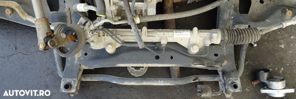 Jug motor Dacia Logan 1.4 8V benzina K7J A 710 din 2010 - 1