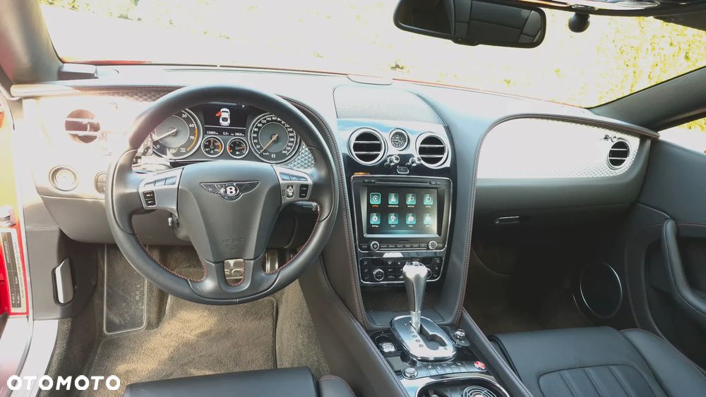 Bentley Continental GT V8 S - 24