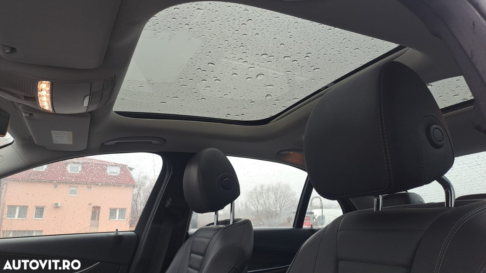 Mercedes-Benz E 220 d 9G-TRONIC - 25