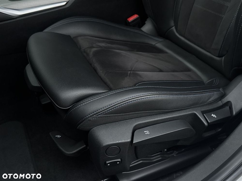 BMW Seria 3 318d - 20