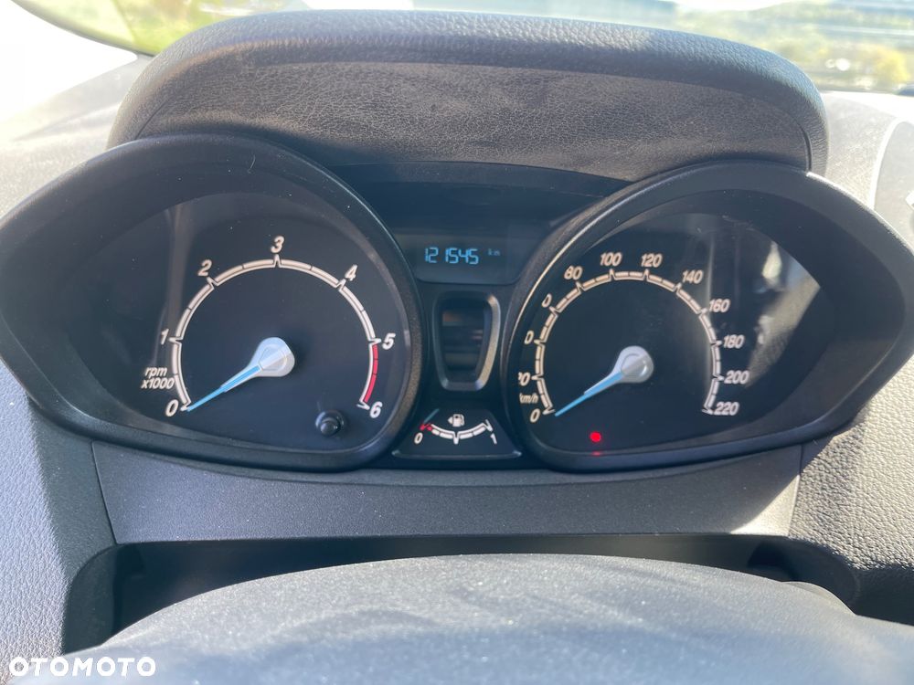 Ford Courier - 11