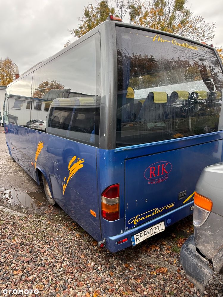 Mercedes-Benz VARIO 815 - 4