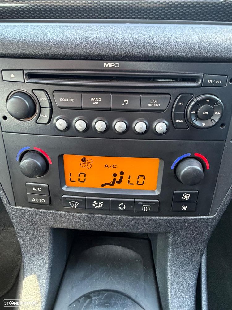 Citroën C4 1.6 HDi VTR Pack - 50