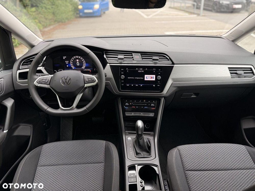 Volkswagen Touran 1.5 TSI EVO Comfortline Plus DSG - 10
