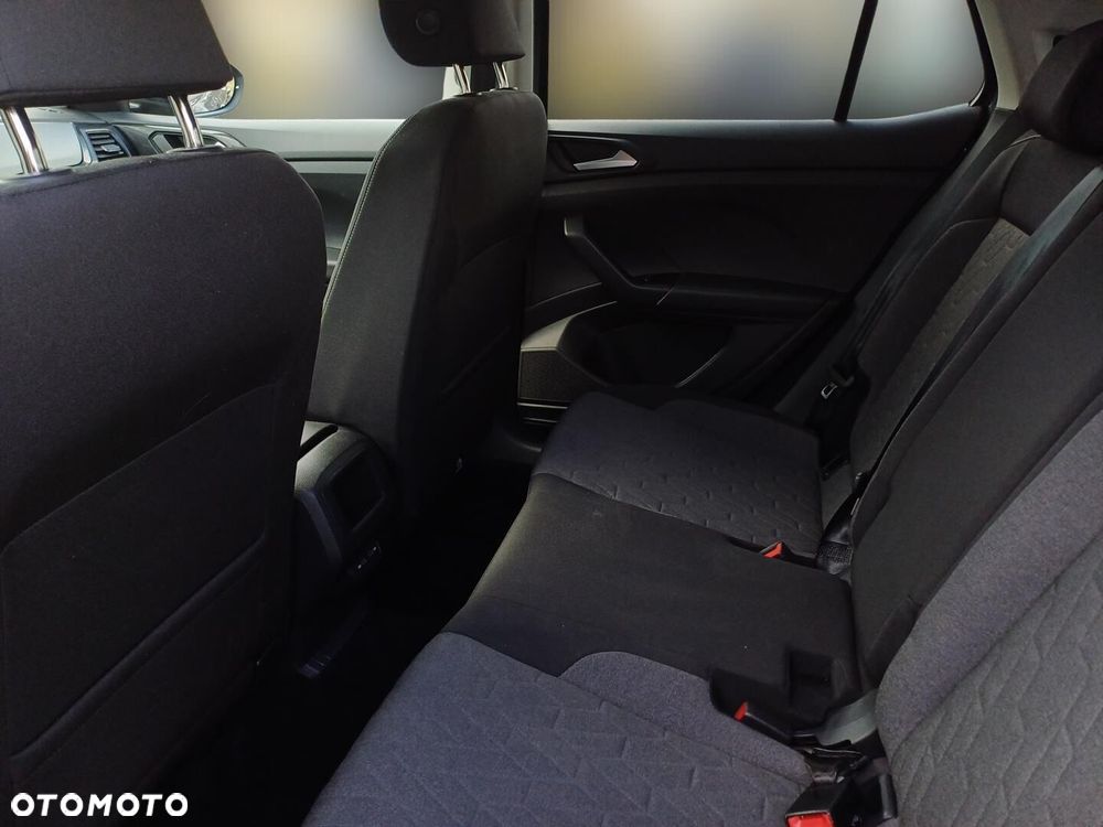 Volkswagen T-Cross 1.0 TSI Life DSG - 12