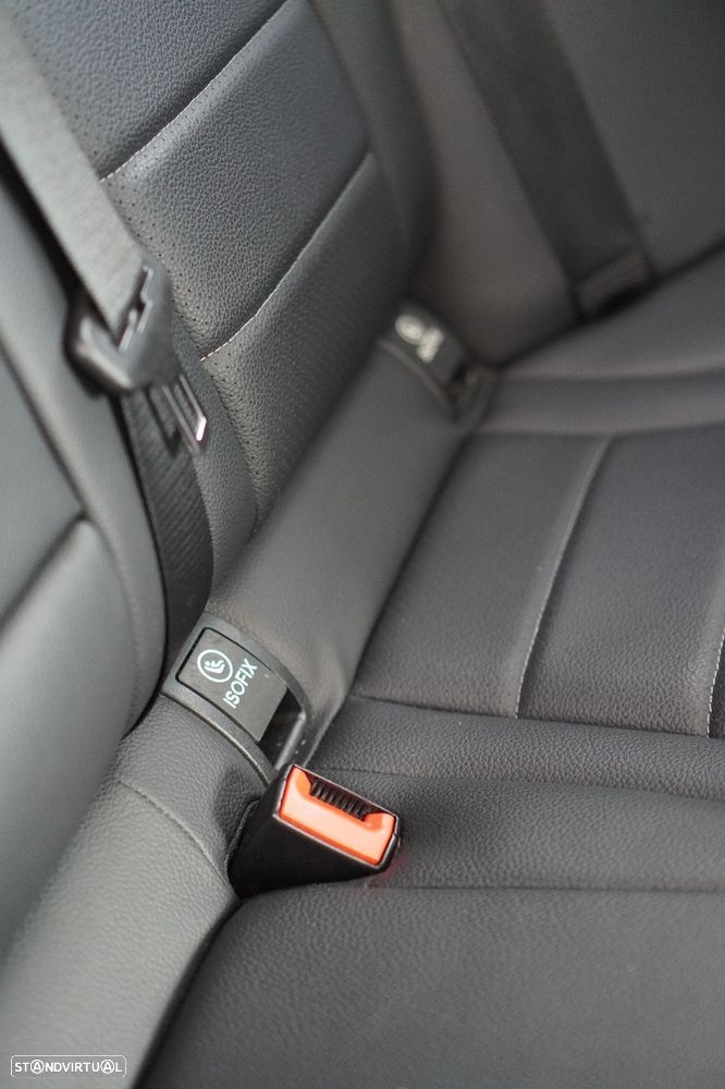 Mercedes-Benz C 200 BlueTEC AMG Line Aut. - 28