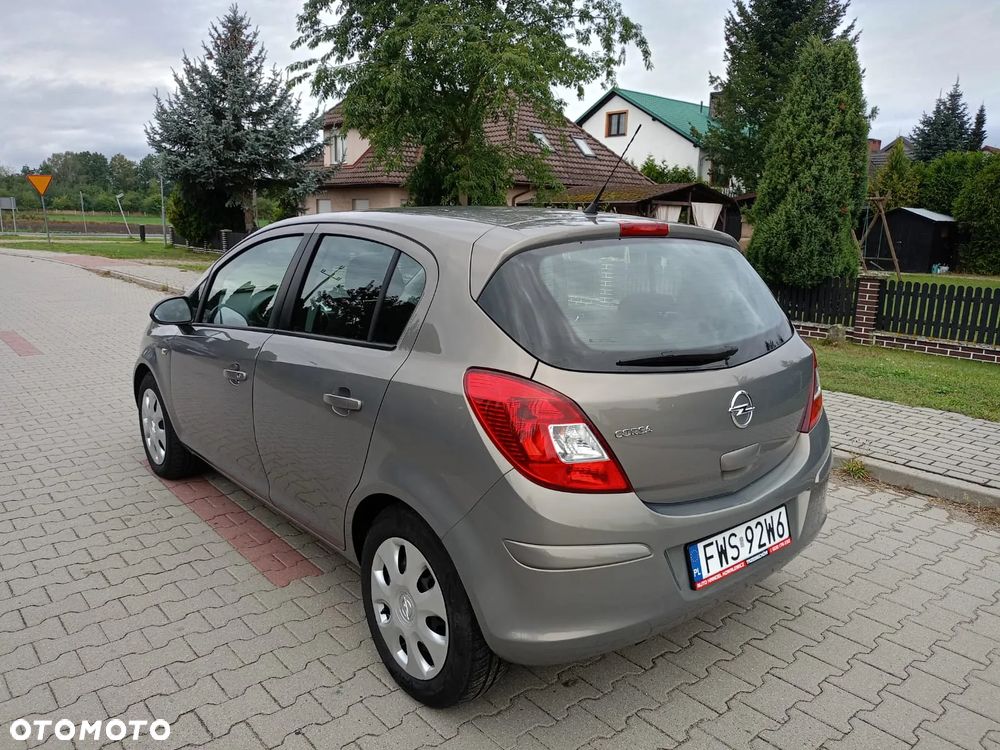Opel Corsa - 7