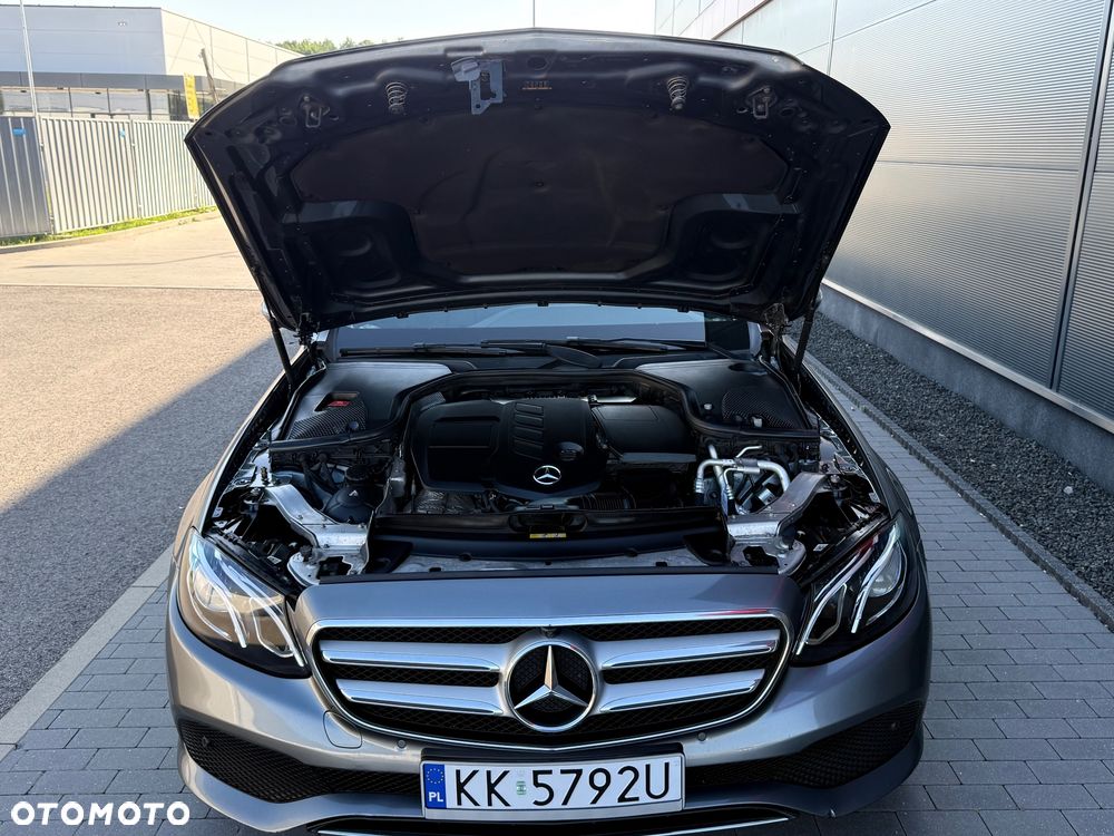 Mercedes-Benz Klasa E - 18