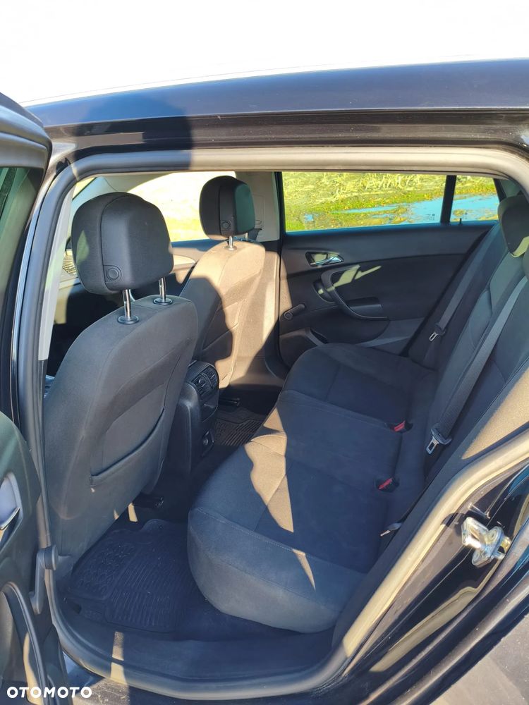 Opel Insignia 2.0 CDTI - 8