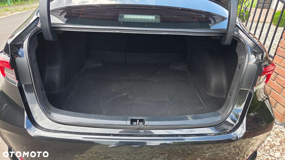 Toyota Corolla 1.5 Comfort - 6
