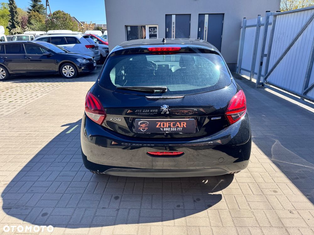 Peugeot 208 82 VTI Allure - 4