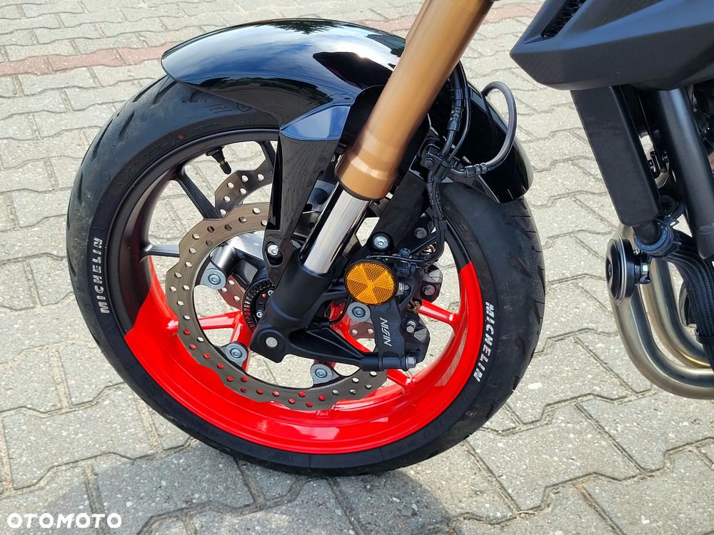 Honda CB - 20