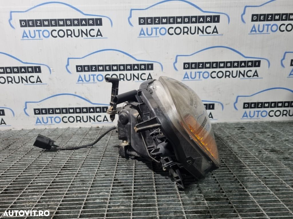 Far Dreapta Volvo XC60 2008 - 2013 SUV 4 Usi (1162) Fara xenon - 3