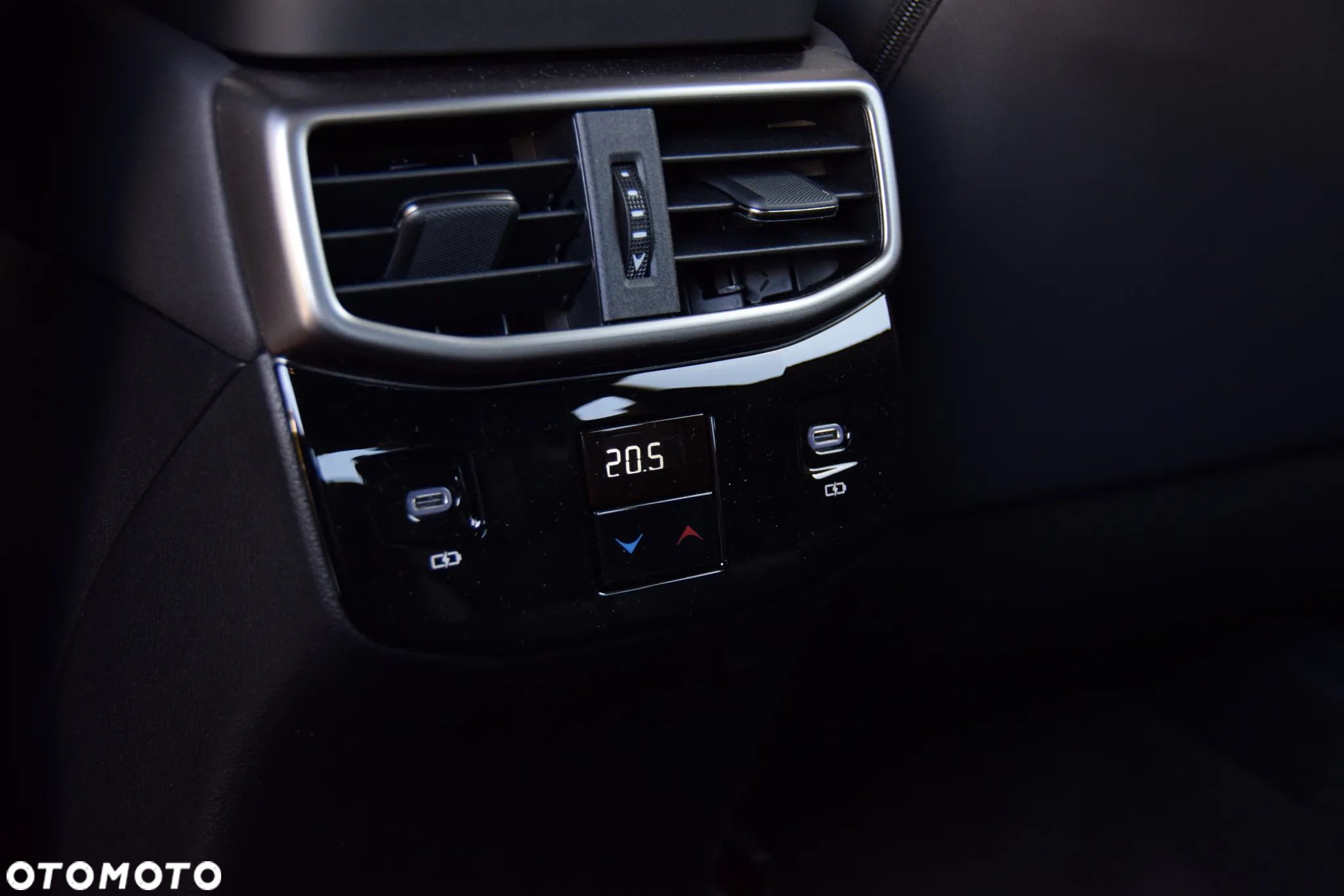 Lexus RX 350h F Sport Design - 10
