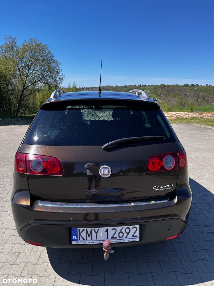 Fiat Croma 1.9 JTD Emotion - 5
