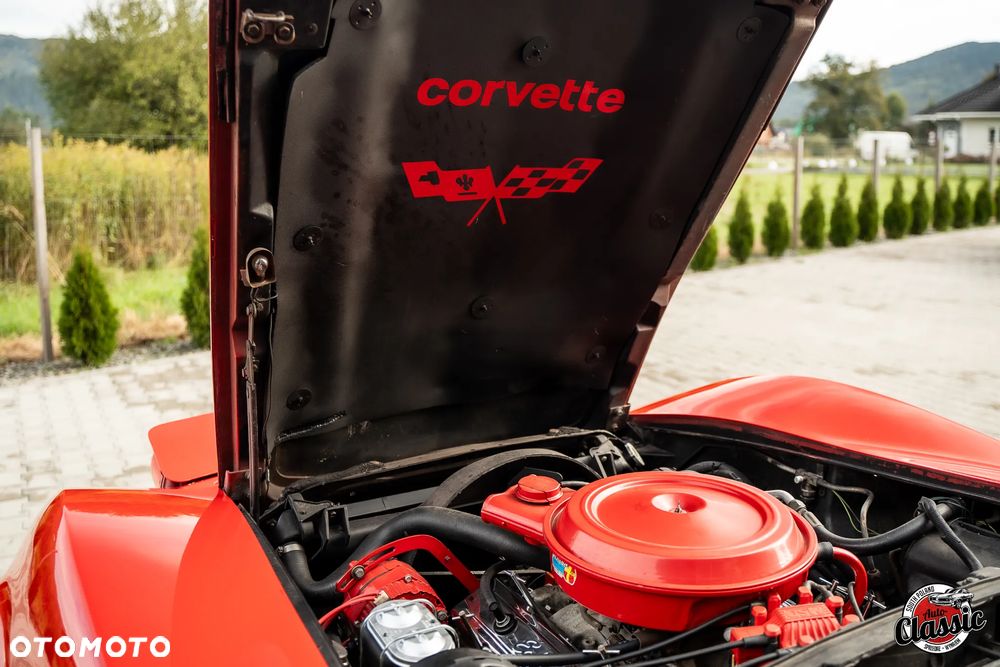 Chevrolet Corvette - 7