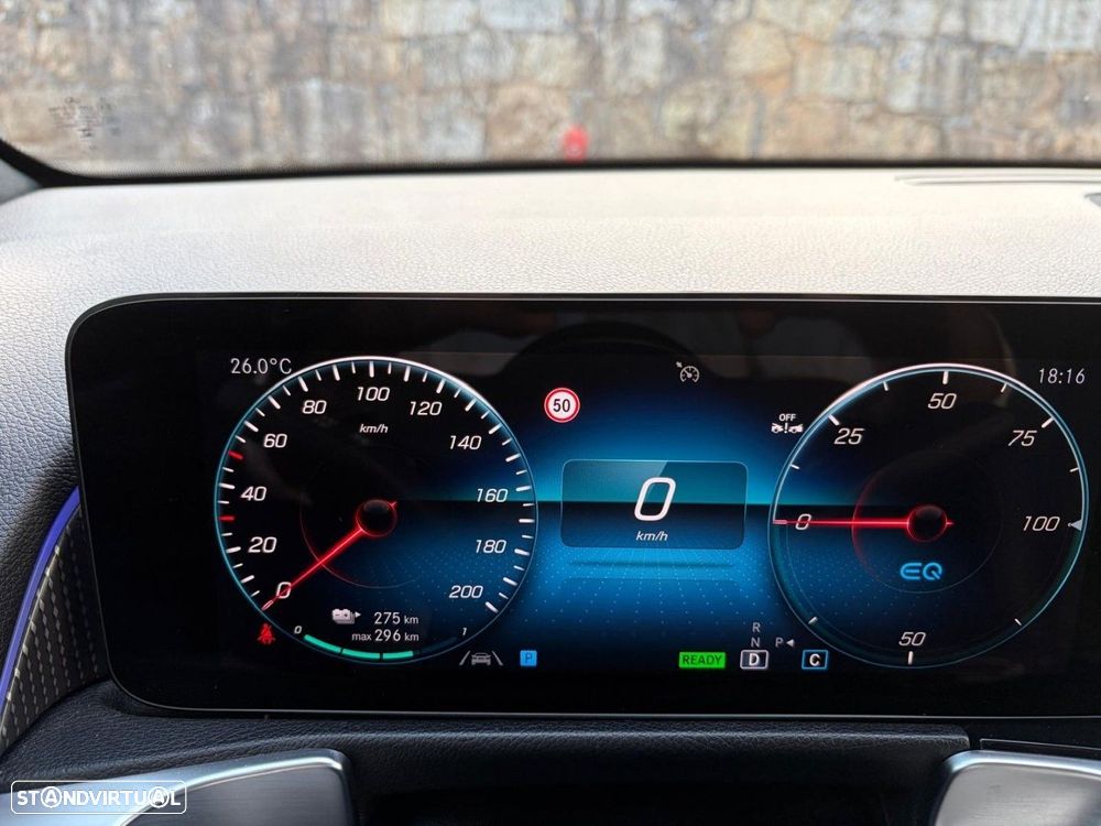Mercedes-Benz EQB 300 4Matic - 17
